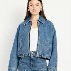 Old Navy Medium Blue Cropped Denim Jacket Women’s Small